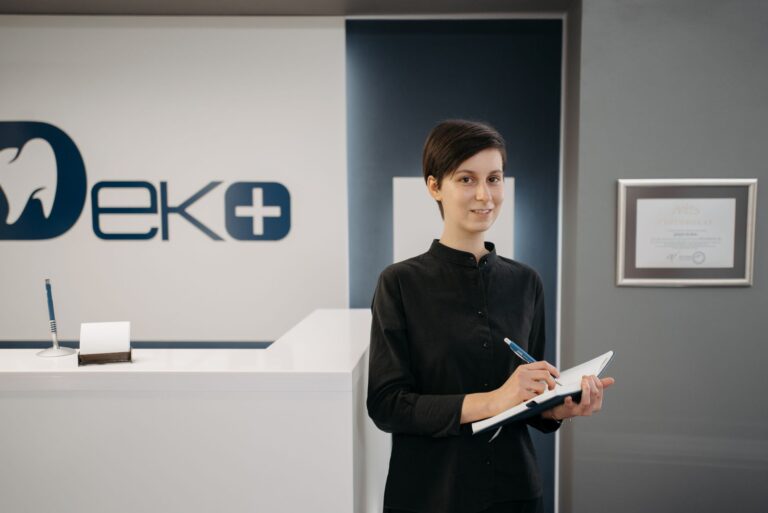 HIPAA Compliant AI Receptionist: What Machines Can or Cannot Do